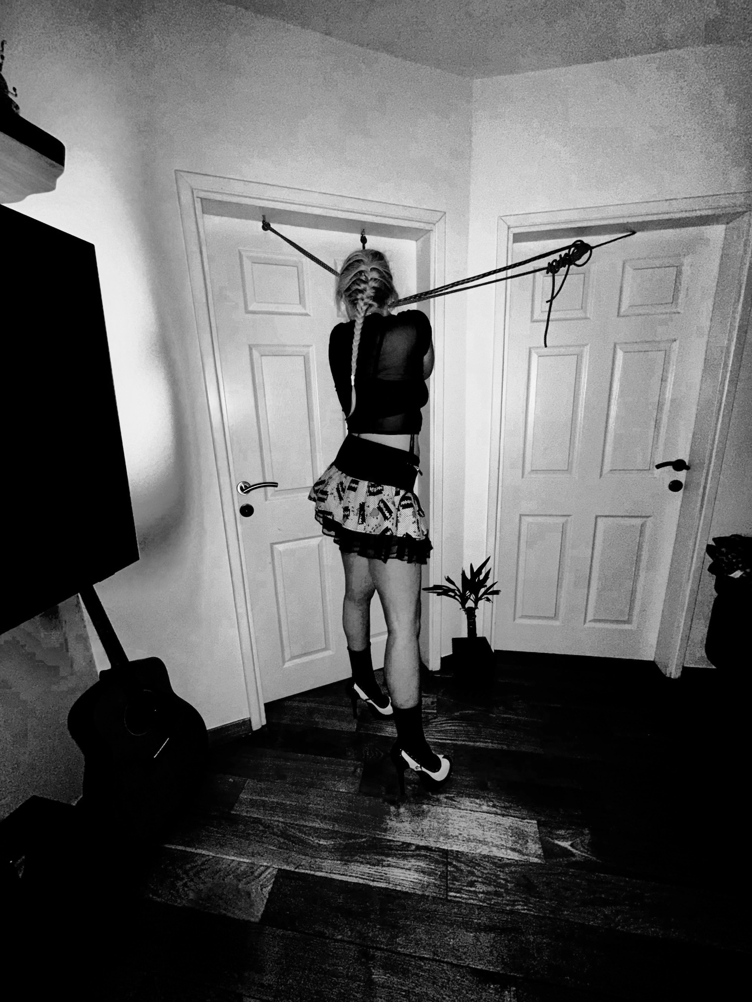Bdsm par trazi damu za upoznavanje