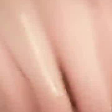 Opet ga guta u aparmanu Paris