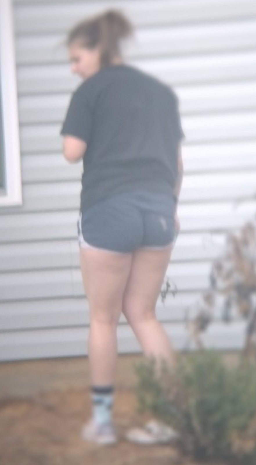 Nice legs nice Ass cheeks in shorts