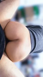Chinese International Student Experiences Multiple Spasmodic Orgasms