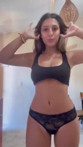 Trending hot video #7410
